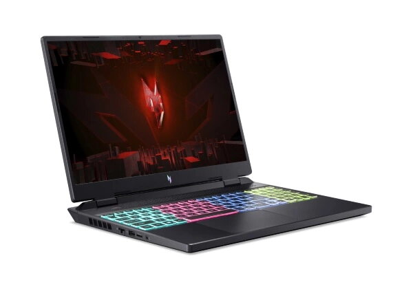 Nitro 16 - AN16-41-R0ZY / 16" / Ryzen 7 7735HS / 32GB / 1TB / RTX4070 / Win 11 (FYND KLASS 3)