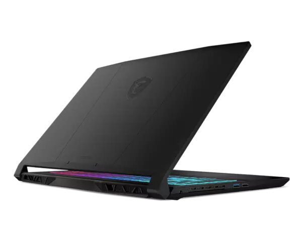 Katana 15 B12VFK-1035NEU / i5-12450H / 16GB / 512GB / RTX 4060 (Fyndvara - Klass 1)