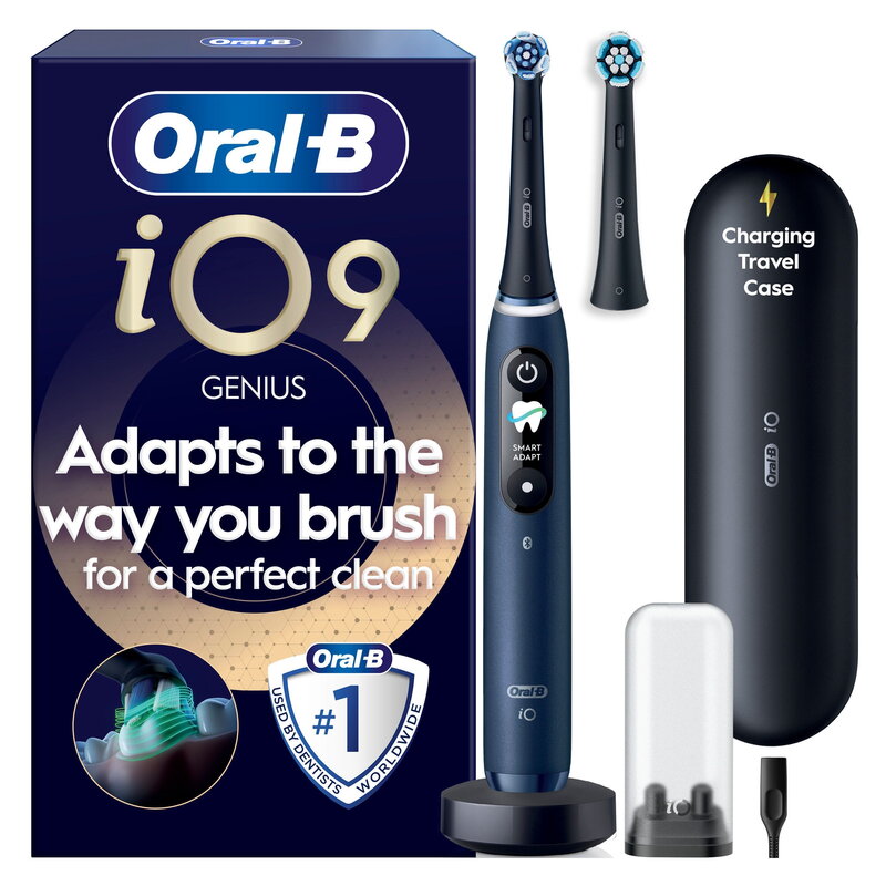 Oral-B iO9 Sapphire Blue, Charging Travel Case, Travel Refill Holder, 1 Extra Refill